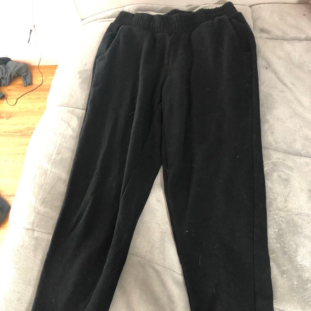 Black jogger